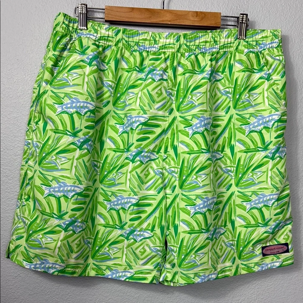 Vineyard Vines Men's Green Blue Tropical Swim Trunks‎